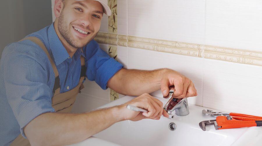 Handle or spout repair in Old Appleton, MO